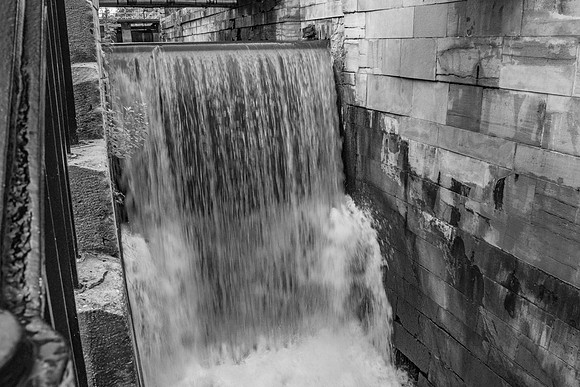 Cascade in Lock 69