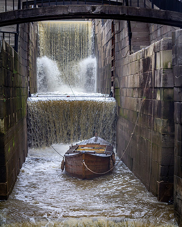 Drama in Lock 69