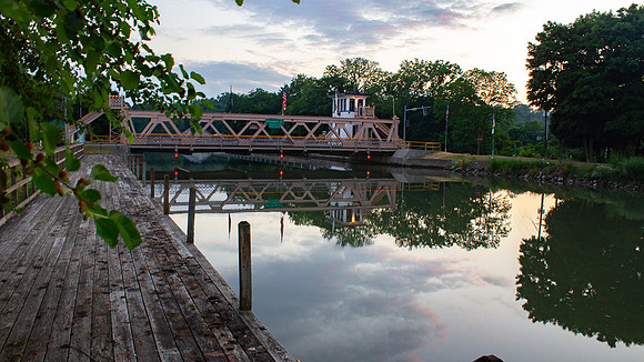 Approach to the Exchange Street Bridge